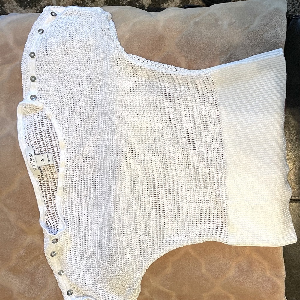 White House Black Market Women’s Cream color mesh Tunic w/mini scoop neck size S - Picture 2 of 16